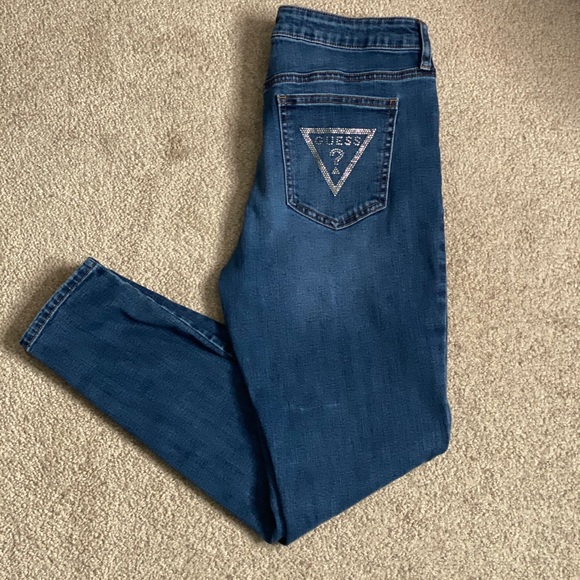 Guess Jeans - Picture 3 of 4
